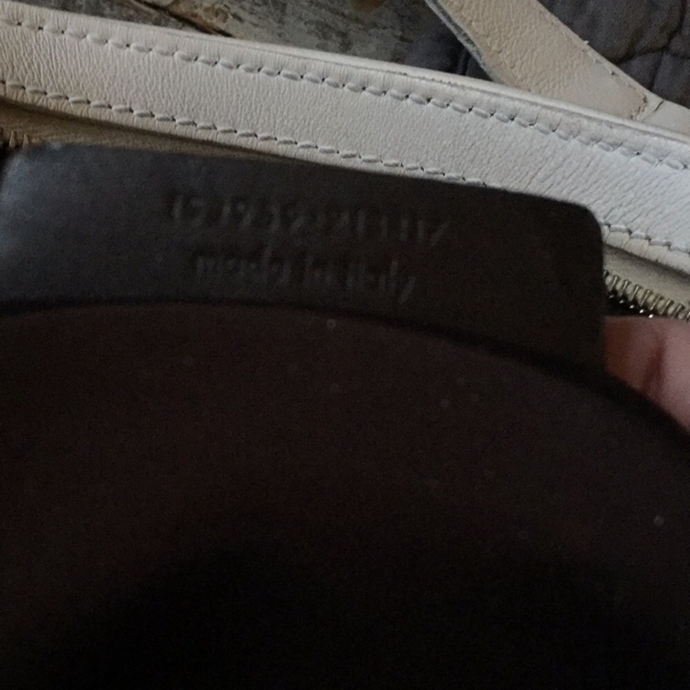 Authentic Yves Saint Laurent Handbag - Picture 8 of 8